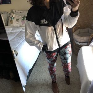 Nike windbreaker